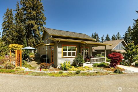 Photo of 233 Clover Court, Langley, WA 98260 (MLS # 2513762)