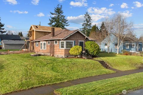 2432 Pine Street A Everett WA 98201