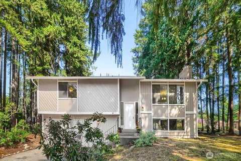 Photo of 162 St Court E, Tacoma, WA 98446 (MLS # 2582671)