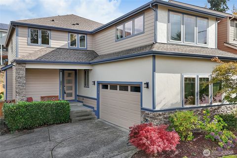 1319 37th St PL SE Puyallup WA 98372