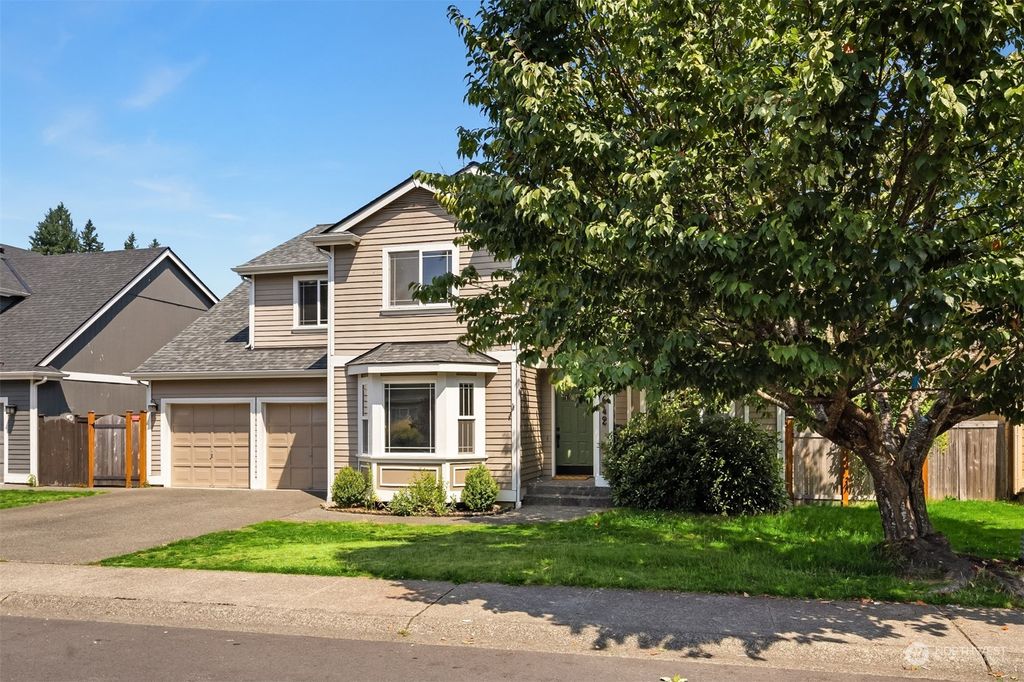 Photo of 21642 SE 239th Place, Maple Valley, WA 98038 (MLS # 2136142)