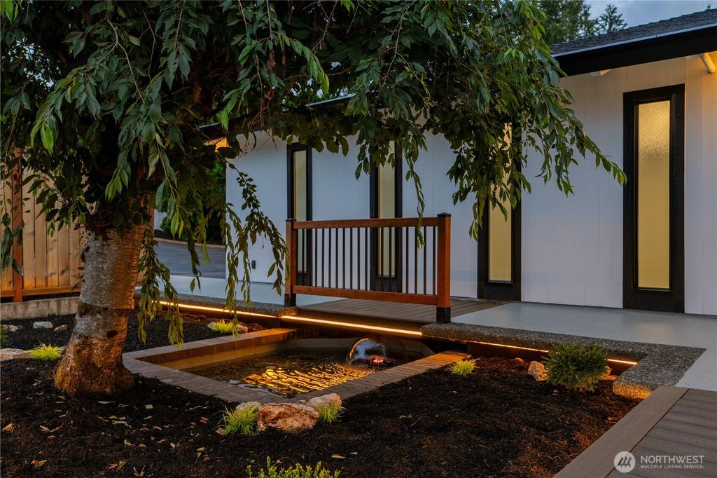 Photo of 1336 6th Ave S Ave, Edmonds, WA 98020 (MLS # 2417826)