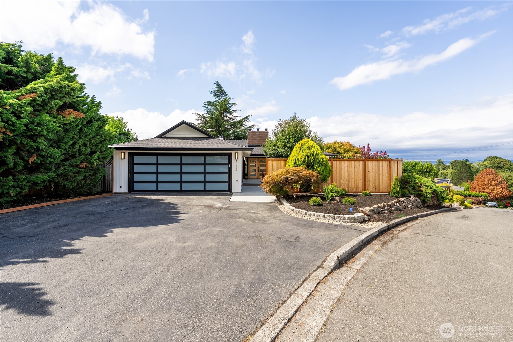 1336 6th Ave S