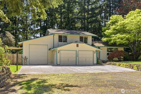 Photo of 11206 133rd Street E, Puyallup, WA 98374 (MLS # 2515935)
