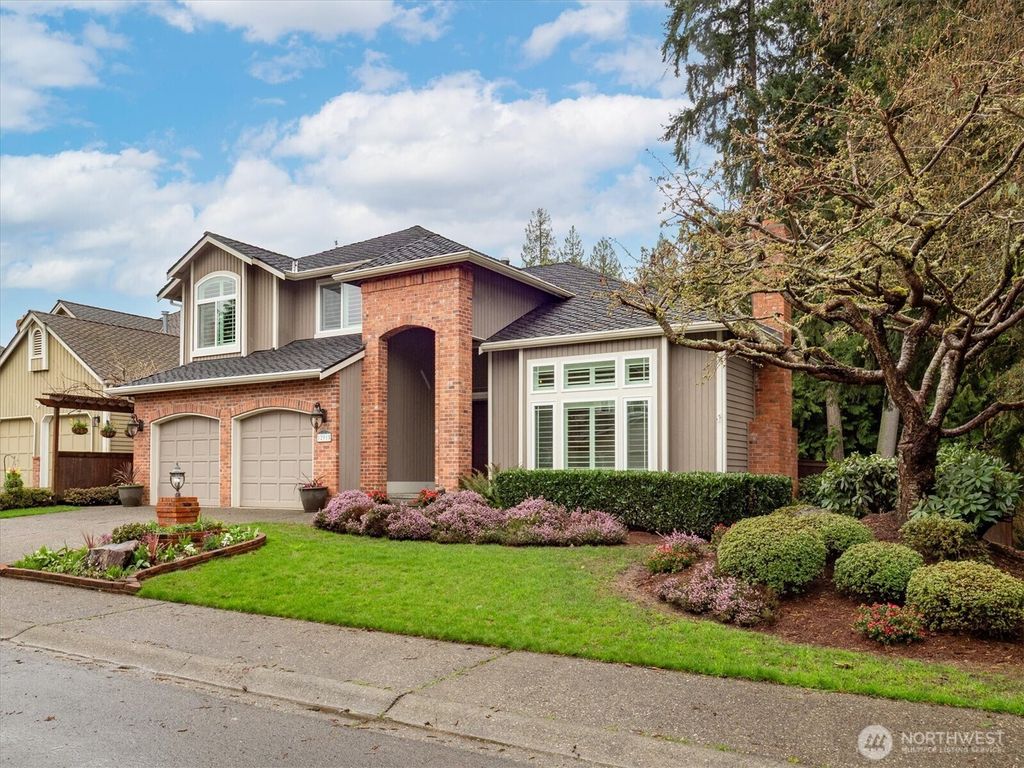 Photo of 12915 50th Place W, Mukilteo, WA 98275 (MLS # 2496995)