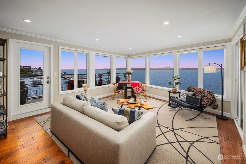 Photo of 334 Lakeside Avenue S #408, Seattle, WA 98144 (MLS # 2205719)