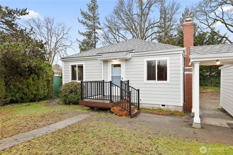 Photo of 7101 88th Street SW, Lakewood, WA 98499 (MLS # 2479729)