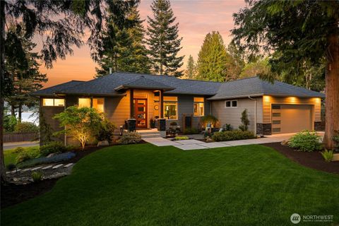 Photo of 28 Strawberry Point Road, Bellingham, WA 98229 (MLS # 2526956)