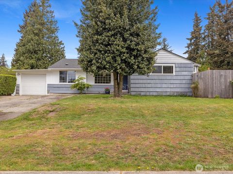 7631 201st Street SW Edmonds WA 98206
