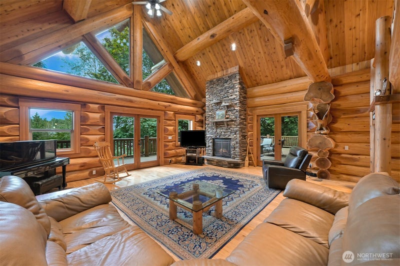 9957 Peace Road