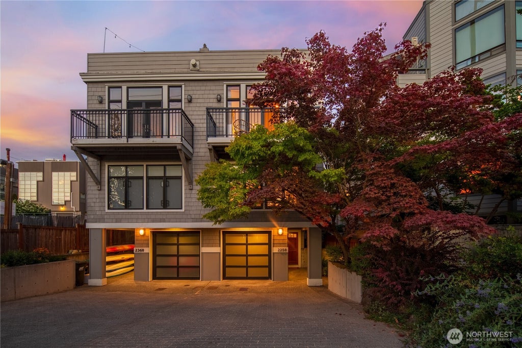 Photo of 2358 Fairview Avenue E, Seattle, WA 98102 (MLS # 2573863)