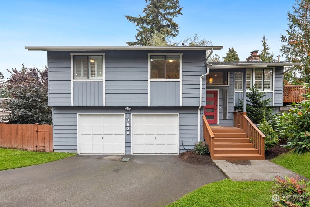 Photo of 17520 9th Court NE, Shoreline, WA 98155 (MLS # 2299736)