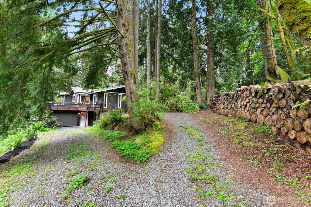 Photo of 8210 309th Avenue SE, Preston, WA 98050 (MLS # 2376970)
