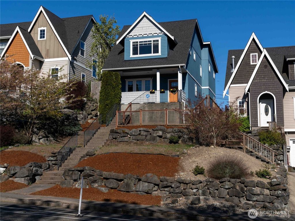 Photo of 2543 S J Street, Tacoma, WA 98405 (MLS # 2504186)