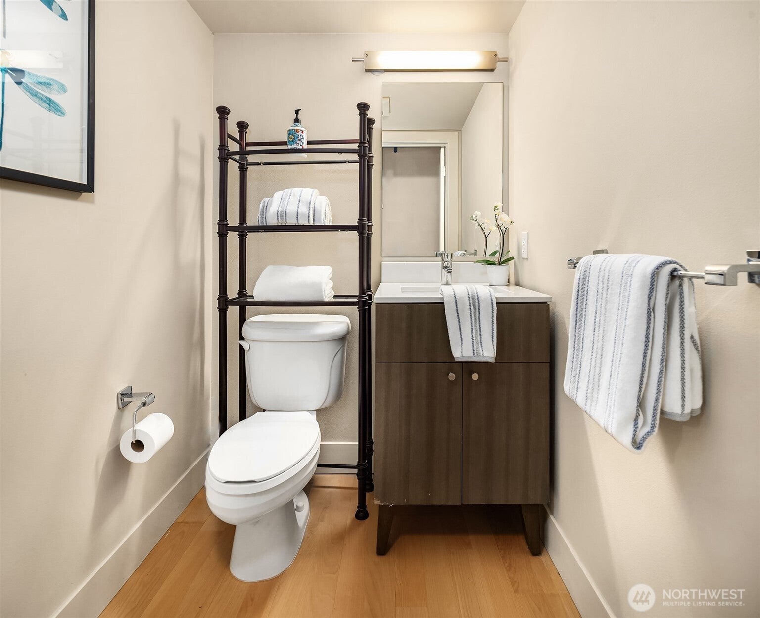 530 Broadway E 236