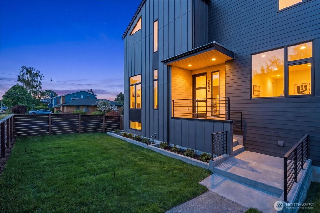 Photo of 3904 42nd Avenue S, Seattle, WA 98118 (MLS # 2521201)