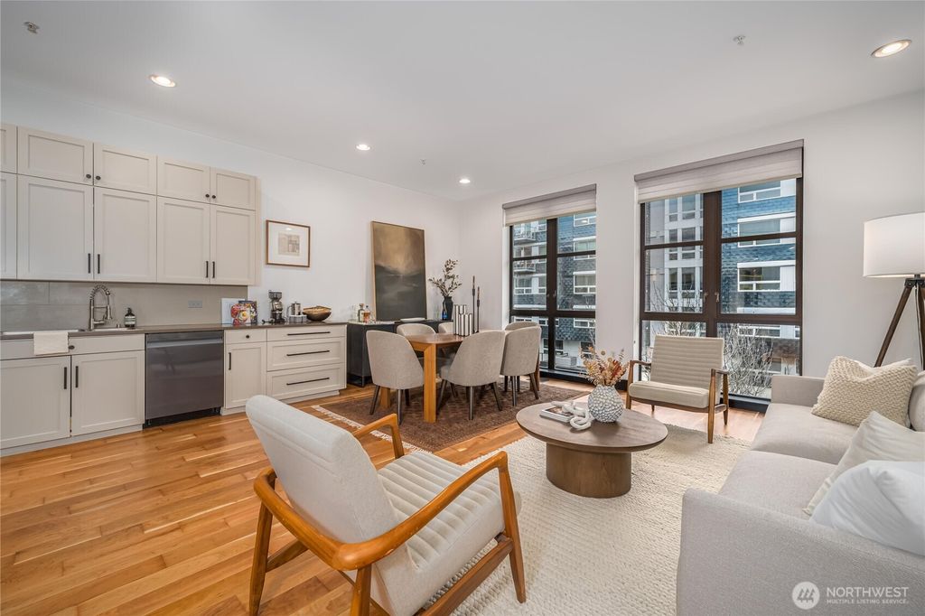 Photo of 615 E Pike Street #303, Seattle, WA 98122 (MLS # 2466879)