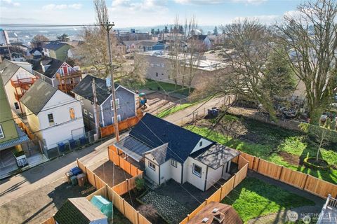 Photo of 1213 S J Street, Tacoma, WA 98405 (MLS # 2497136)