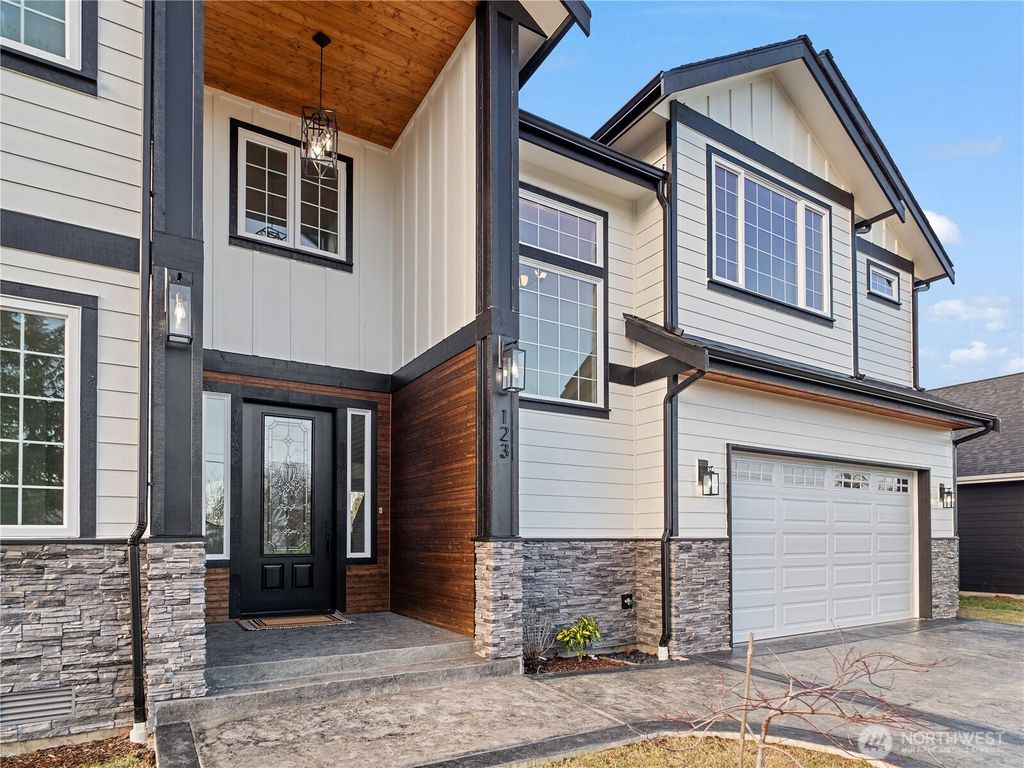 Photo of 123 S McNeely Street, Buckley, WA 98321 (MLS # 2510822)