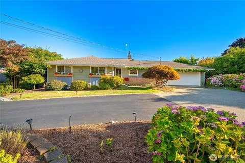 Photo of 2459 Crestline Street, Ferndale, WA 98248 (MLS # 2565080)