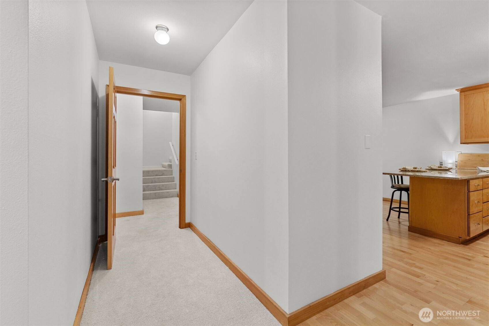 6423 Sand Point Way NE