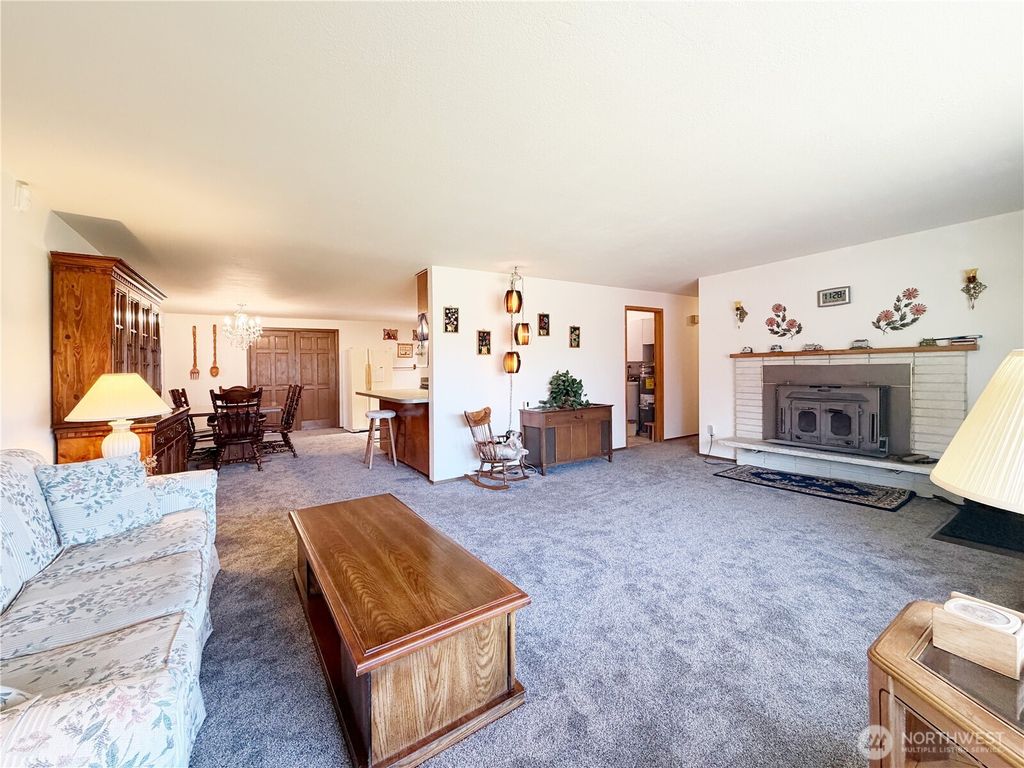 Photo of 8825 Corbin Drive, Everett, WA 98204 (MLS # 2501969)