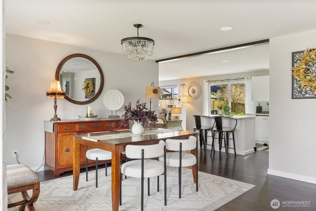 Photo of 24912 168th Place SE, Covington, WA 98042 (MLS # 2497202)