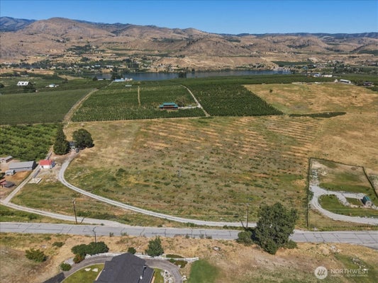 340 WASHINGTON ST, MANSON, WA 98831 - Image b69760ea793a094d8e079f19a3b87c2c/607664567