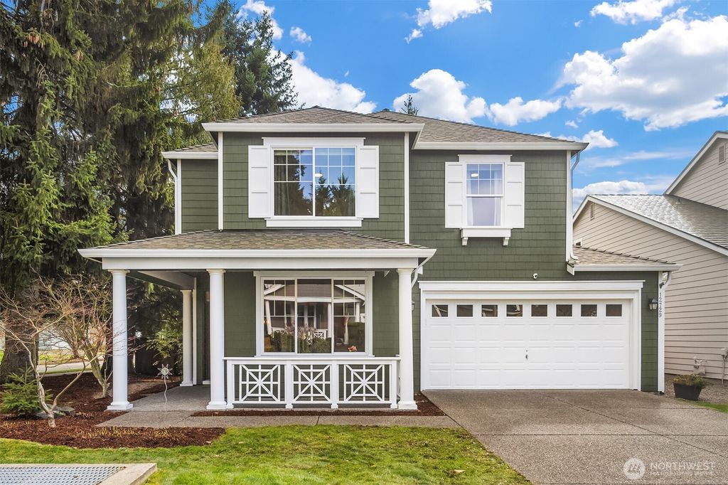 Photo of 12729 NE 103rd Place, Kirkland, WA 98033 (MLS # 2489270)