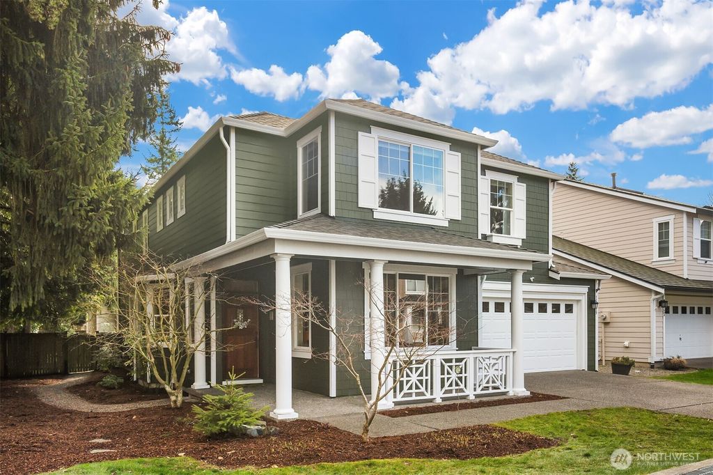 Photo of 12729 NE 103rd Place, Kirkland, WA 98033 (MLS # 2489270)