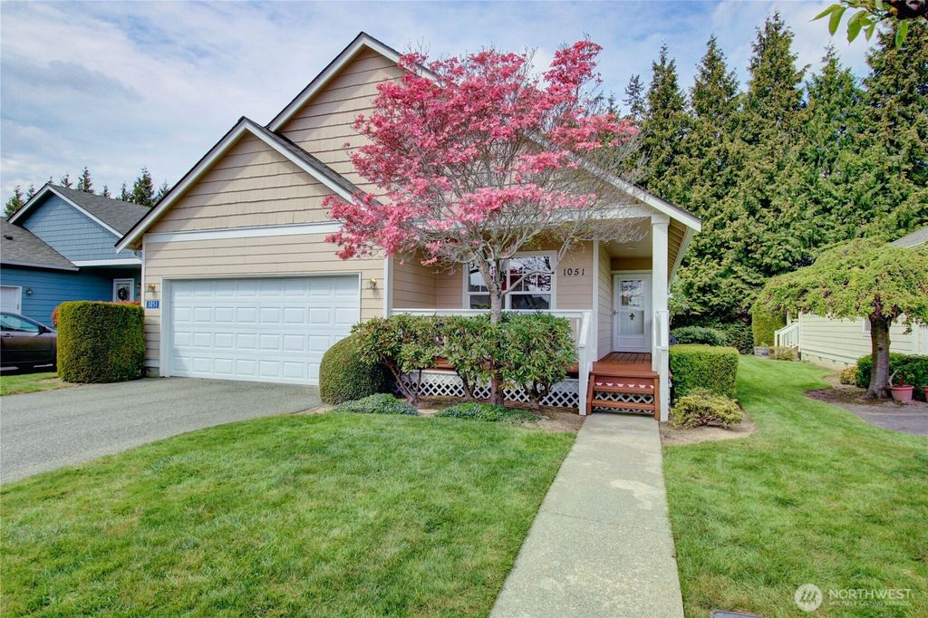 Photo of 1051 Fidalgo Drive, Burlington, WA 98233 (MLS # 2509978)