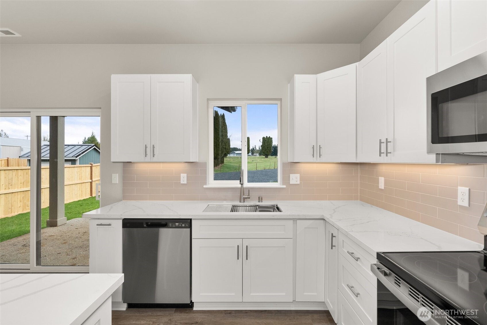 2103 Hawks View Lane