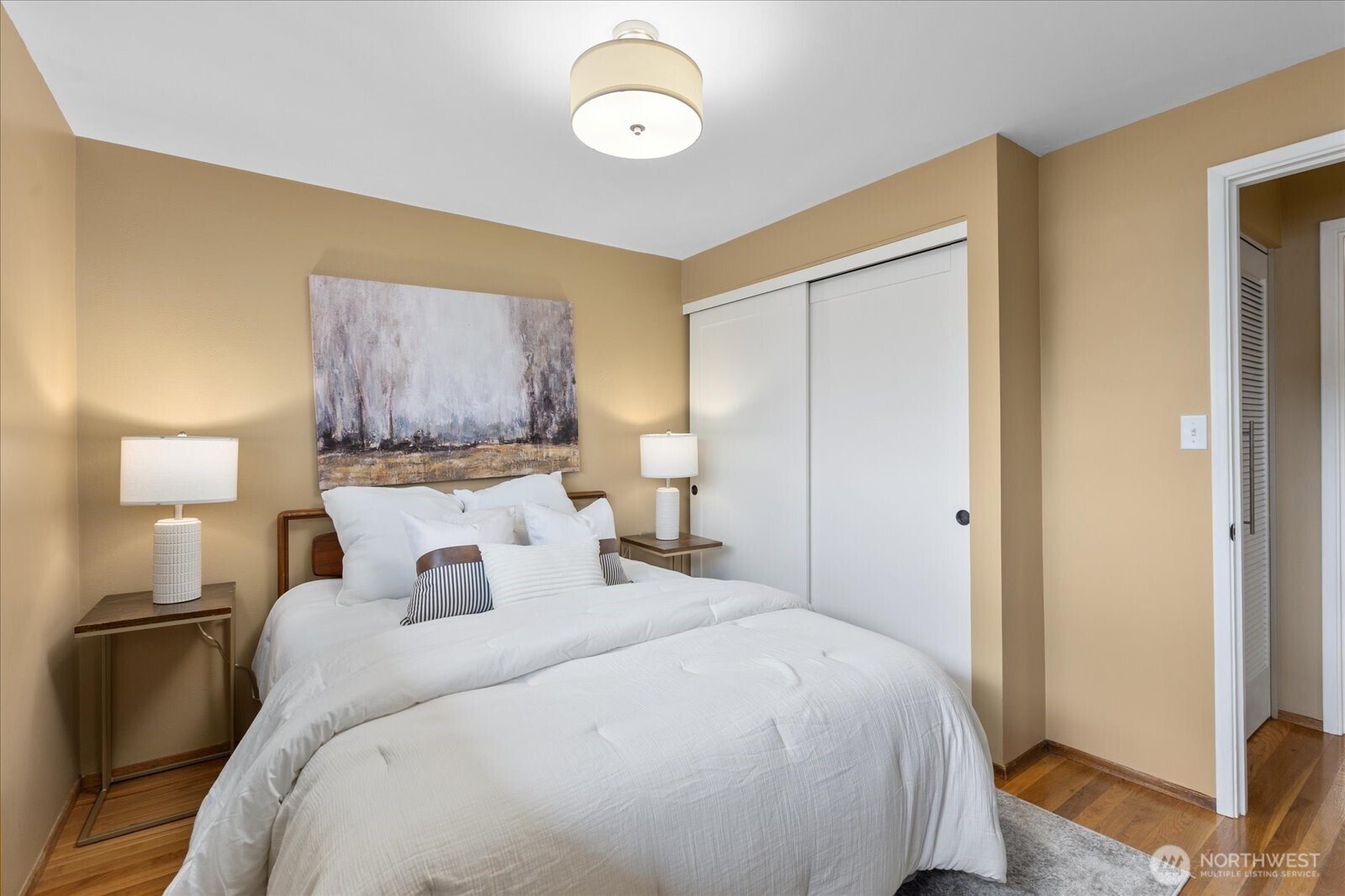 Bellevue, Washington, 98008, United States, 3 Bedrooms Bedrooms, ,2 BathroomsBathrooms,Residential,Active,2037545