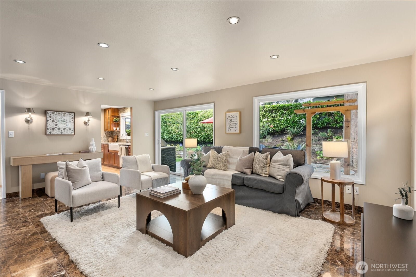 Bellevue, Washington, 98008, United States, 3 Bedrooms Bedrooms, ,2 BathroomsBathrooms,Residential,Active,2037545