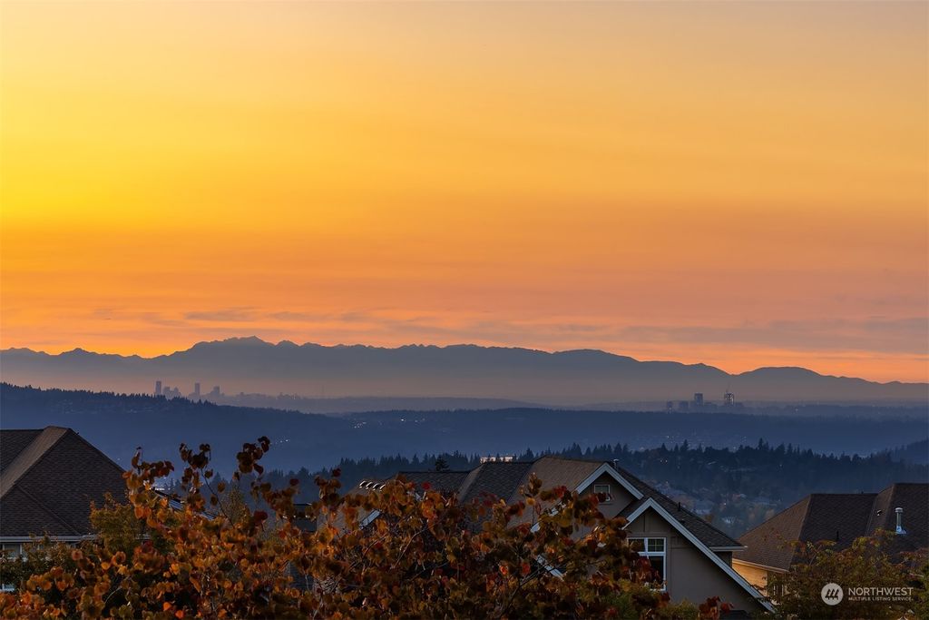 Photo of 3028 NE Harrison Drive, Issaquah, WA 98029 (MLS # 2320745)