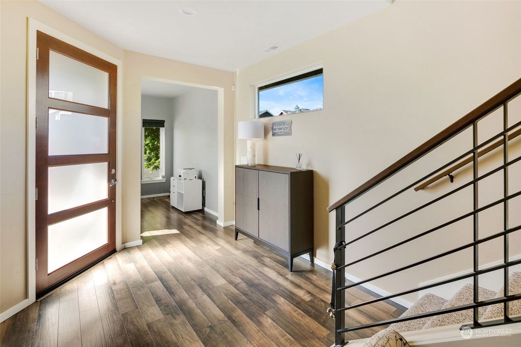 Photo of 13306 SE 306th Street, Auburn, WA 98092 (MLS # 2067659)