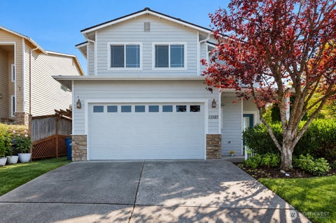 Photo of 13585 190th Drive SE, Monroe, WA 98272 (MLS # 2579047)