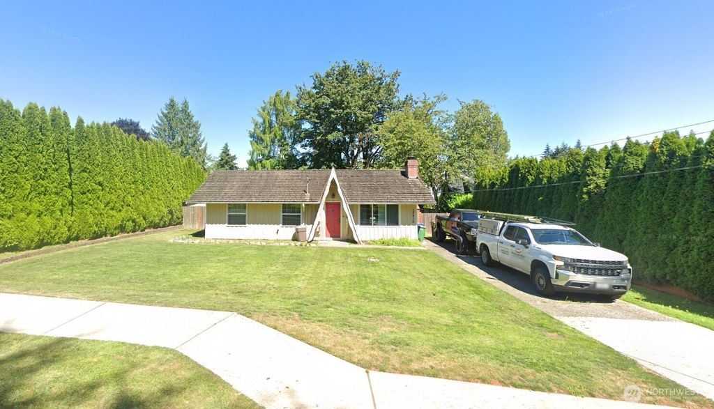Photo of 12416 NE 94th Ave, Kirkland, WA 98034 (MLS # 2401539)