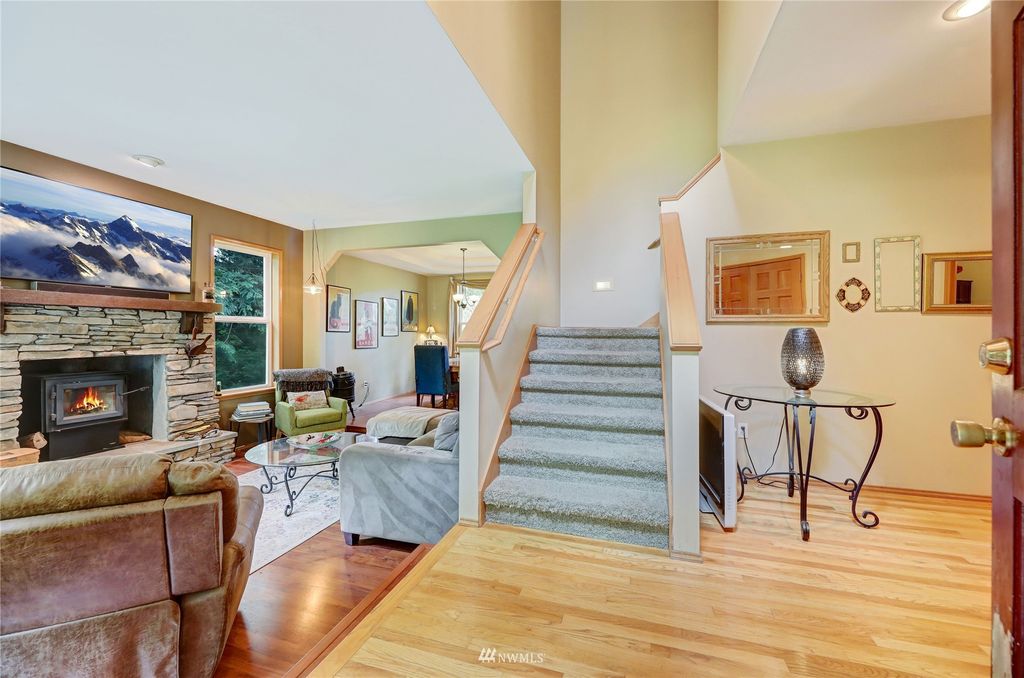 Photo of 23816 E Lake Kayak Drive, Monroe, WA 98272 (MLS # 1963319)
