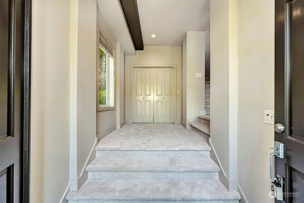 Photo of 2380 140th Way SE, Bellevue, WA 98007 (MLS # 2130208)