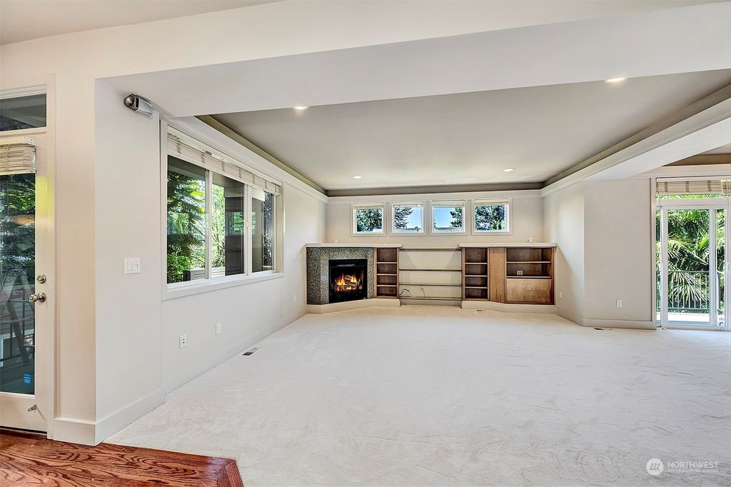 Photo of 2380 140th Way SE, Bellevue, WA 98007 (MLS # 2130208)