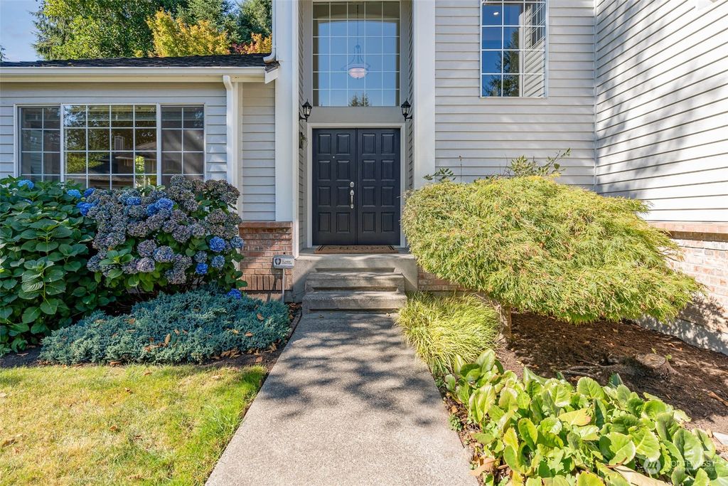 Photo of 14010 Cascade Drive SE, Snohomish, WA 98296 (MLS # 1990802)