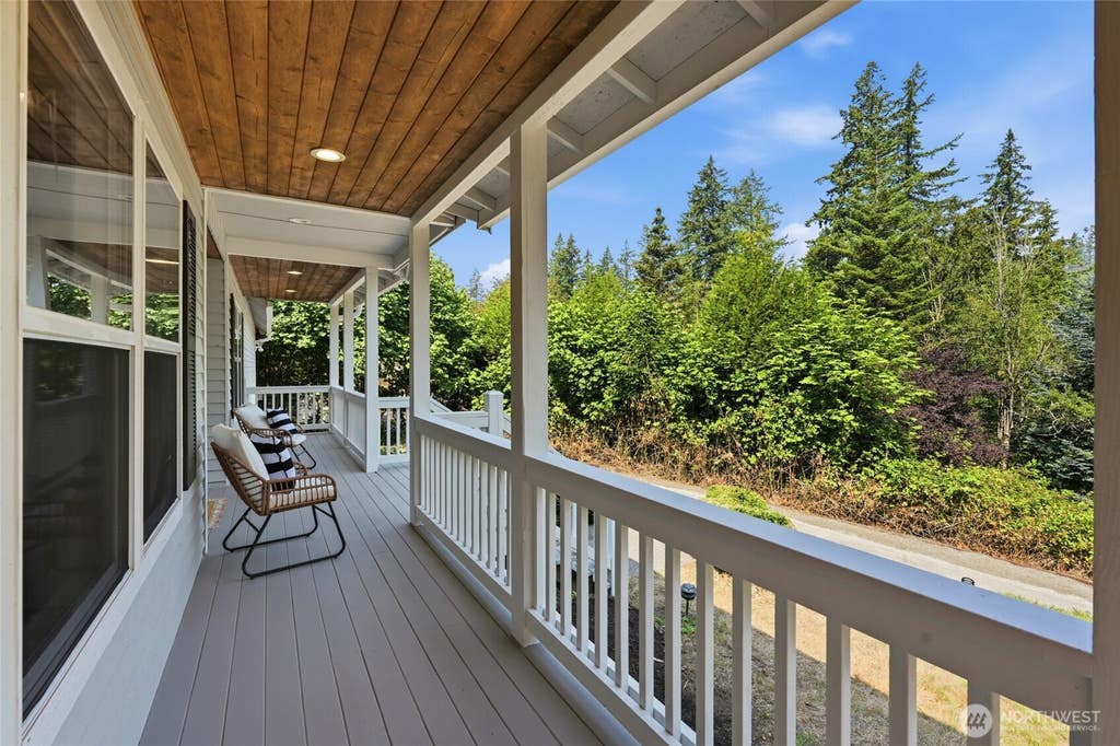Photo of 18414 Meadow Lake Road, Snohomish, WA 98290 (MLS # 2567186)