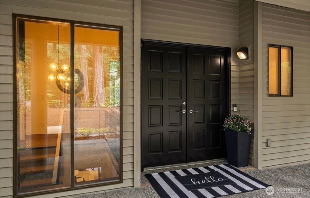 Photo of 3518 129th Avenue NE, Bellevue, WA 98005 (MLS # 2546789)