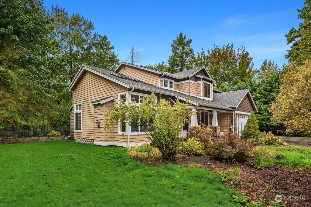 Photo of 5015 256th Avenue NE, Redmond, WA 98053 (MLS # 2165503)