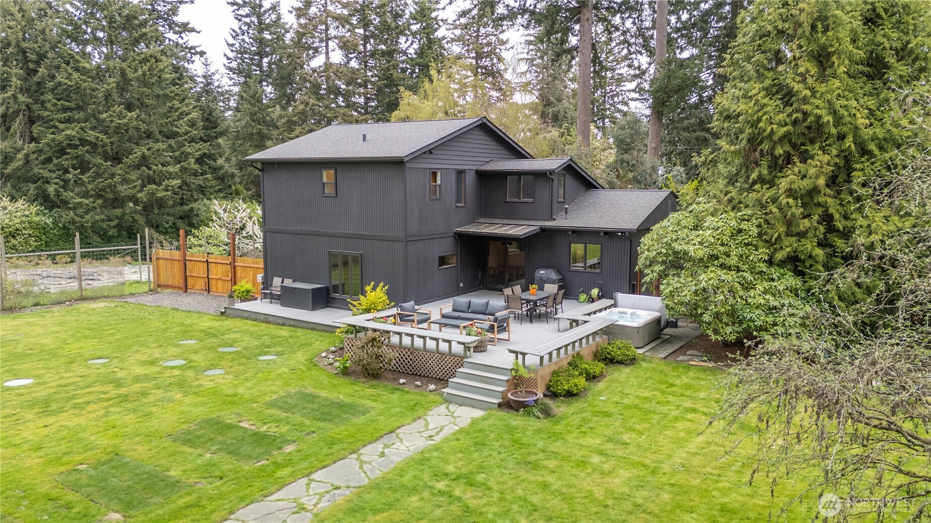 11907 103rd Avenue SW