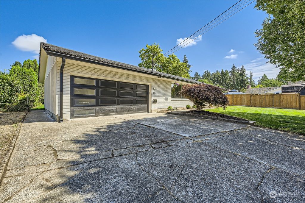 Photo of 215 Sumac Drive, Monroe, WA 98272 (MLS # 2273337)