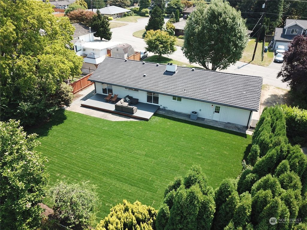 Photo of 215 Sumac Drive, Monroe, WA 98272 (MLS # 2273337)