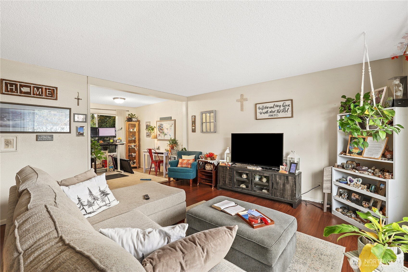 303 Tacoma Boulevard S