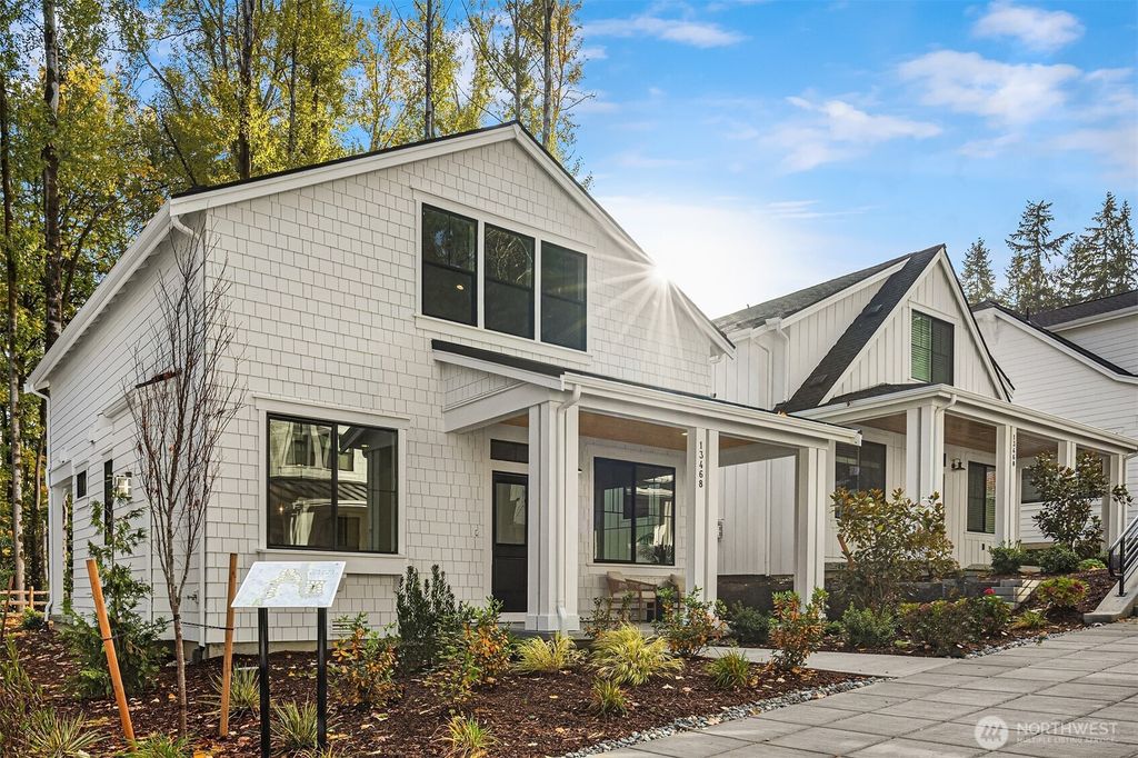 Photo of 11178 (HS 25) NE 134th Court NE, Redmond, WA 98052 (MLS # 2447279)